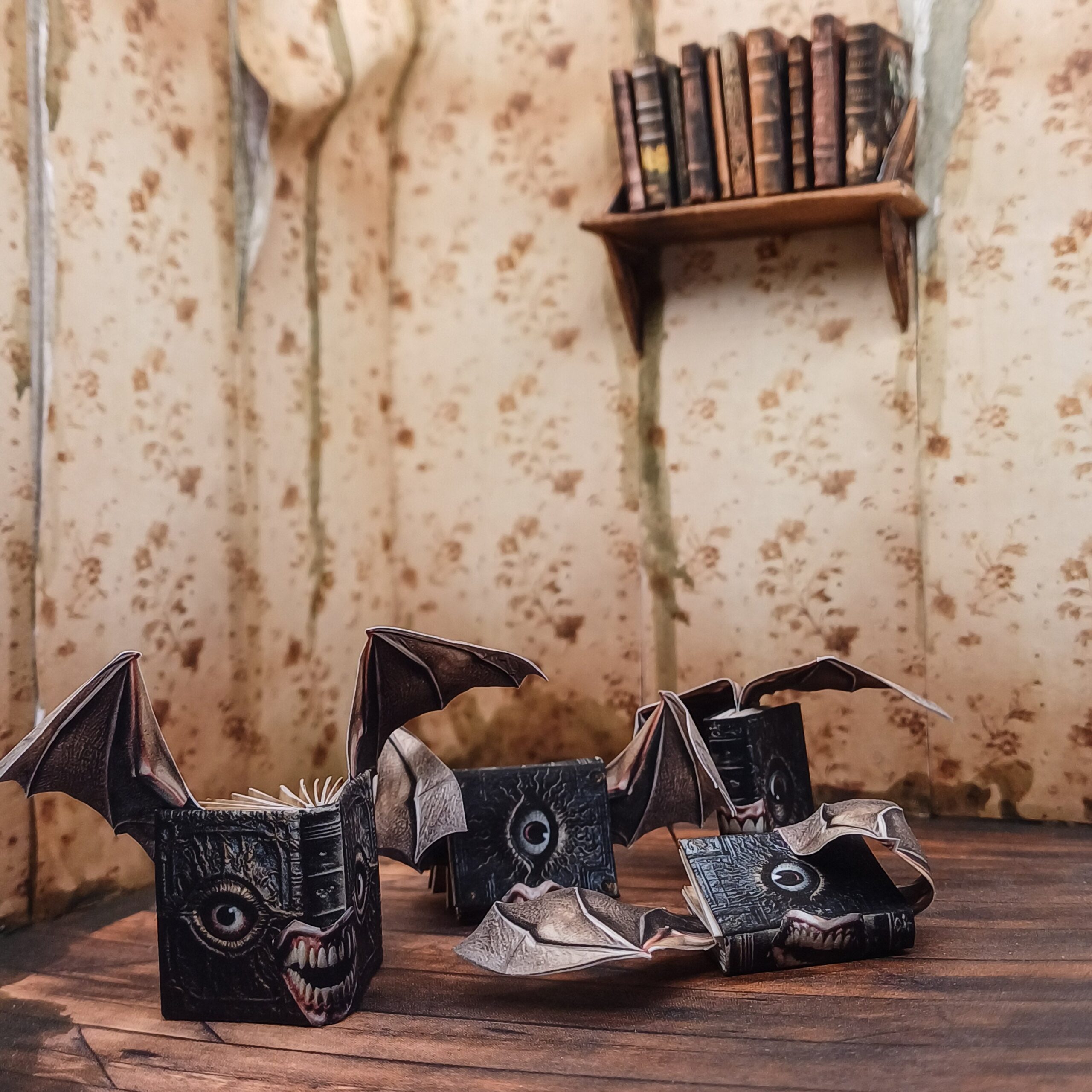 Buchmonster und Monsterbücher im Maßstab 1:12 zum Drucken und Basteln - PDF